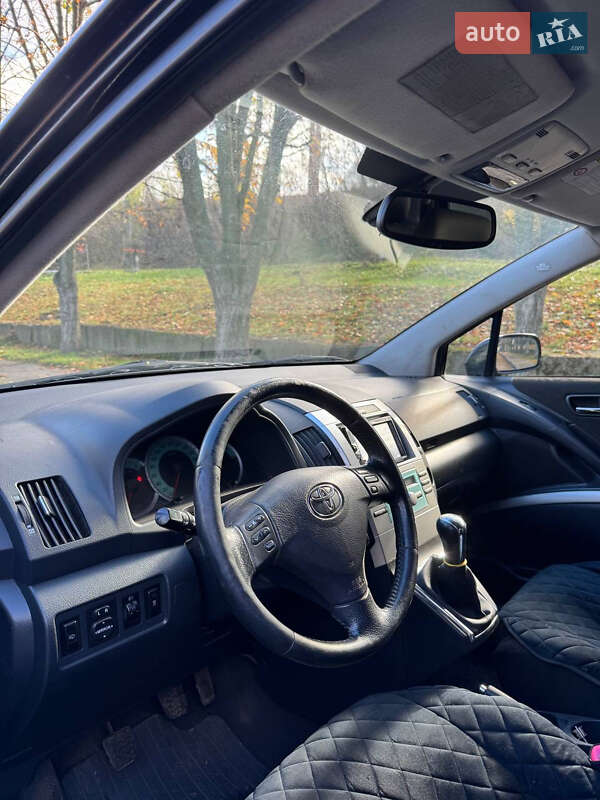 Мінівен Toyota Corolla Verso 2006 в Первомайську