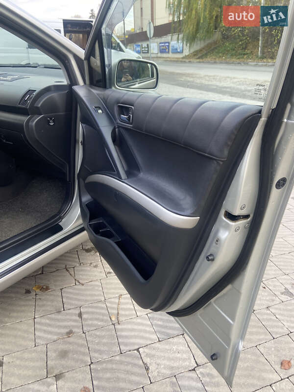 Минивэн Toyota Corolla Verso 2005 в Тернополе