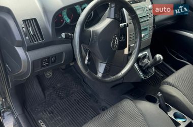 Хэтчбек Toyota Corolla Verso 2006 в Львове
