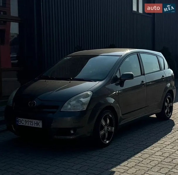 Toyota Corolla Verso