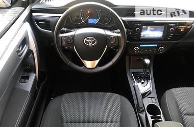 Седан Toyota Corolla 2016 в Днепре