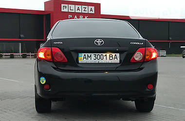 Седан Toyota Corolla 2009 в Виннице