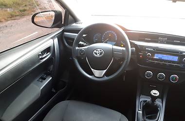 Седан Toyota Corolla 2014 в Николаеве