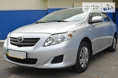 Седан Toyota Corolla 2010 в Харькове