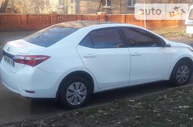 Седан Toyota Corolla 2014 в Киеве