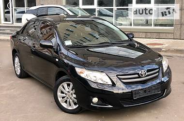 Седан Toyota Corolla 2009 в Києві