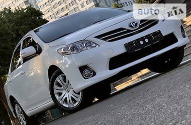 Седан Toyota Corolla 2014 в Одессе