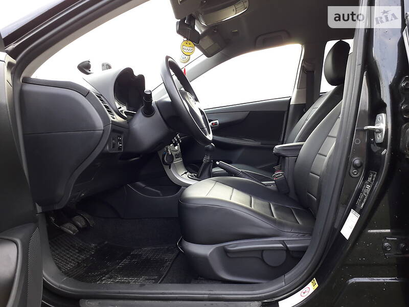 Седан Toyota Corolla 2008 в Івано-Франківську