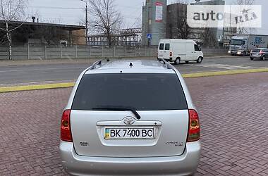 Универсал Toyota Corolla 2005 в Ровно
