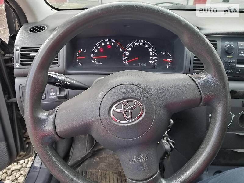 Хетчбек Toyota Corolla 2006 в Харкові