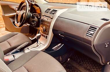 Седан Toyota Corolla 2012 в 