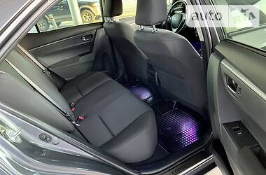 Седан Toyota Corolla 2016 в 