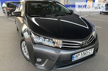 Седан Toyota Corolla 2016 в 