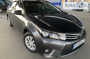 Седан Toyota Corolla 2016 в 