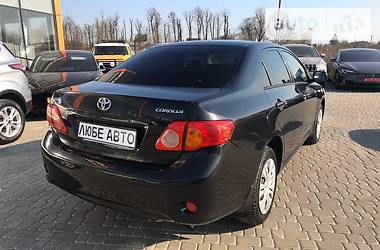 Седан Toyota Corolla 2007 в 