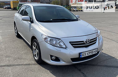 Седан Toyota Corolla 2007 в 