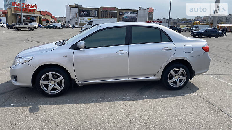 Седан Toyota Corolla 2007 в Харькове