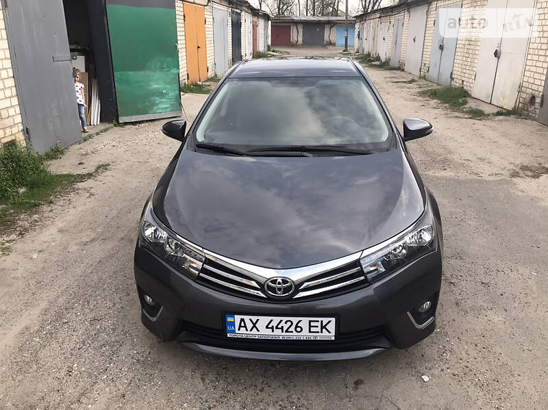 Седан Toyota Corolla 2015 в Харкові фото 4 Седан Toyota Corolla 2015 в Харкові