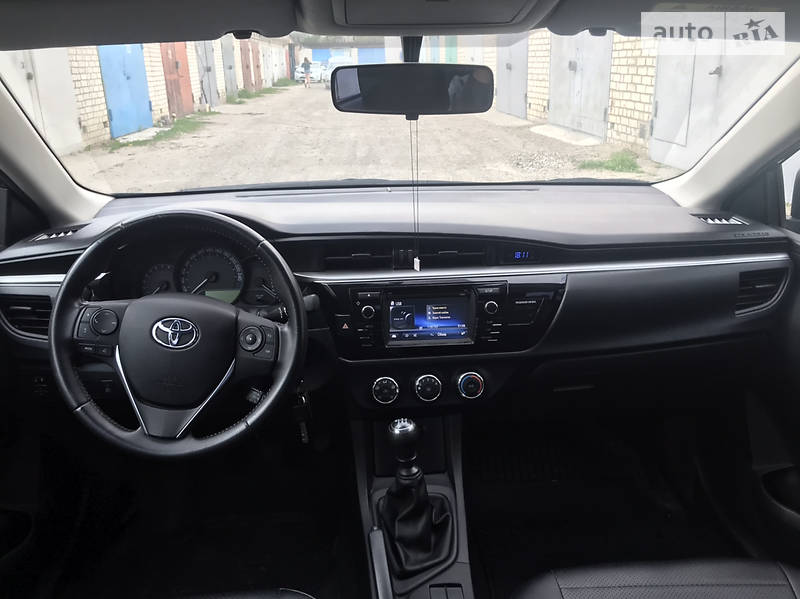 Седан Toyota Corolla 2015 в Харкові фото 8 Седан Toyota Corolla 2015 в Харкові