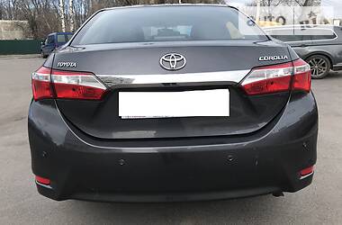 Седан Toyota Corolla 2016 в 