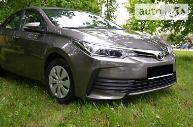 Седан Toyota Corolla 2016 в 