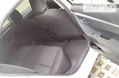 Седан Toyota Corolla 2014 в 