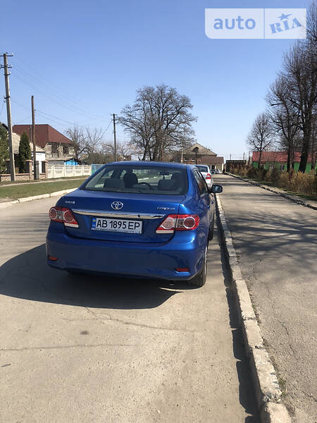 Седан Toyota Corolla 2011 в Києві