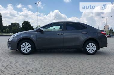 Седан Toyota Corolla 2016 в 