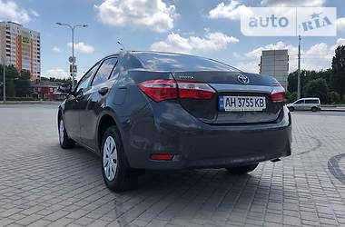 Седан Toyota Corolla 2016 в 