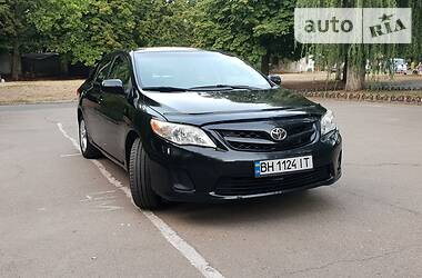 Седан Toyota Corolla 2011 в Одесі