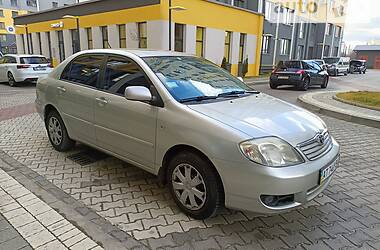Седан Toyota Corolla 2005 в 