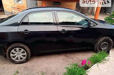 Седан Toyota Corolla 2013 в Сумах