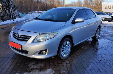 Седан Toyota Corolla 2008 в Виннице
