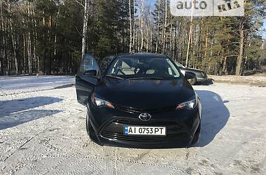 Седан Toyota Corolla 2018 в Киеве