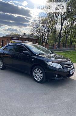 Седан Toyota Corolla 2008 в Краснограде