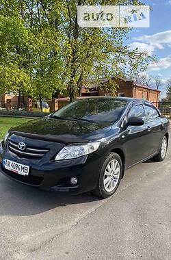 Седан Toyota Corolla 2008 в Краснограде