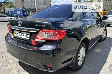 Седан Toyota Corolla 2012 в Днепре