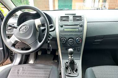 Седан Toyota Corolla 2009 в Умани