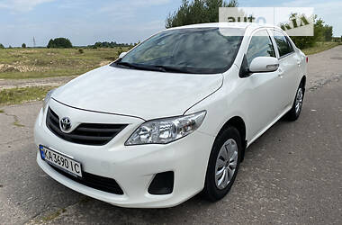 Седан Toyota Corolla 2012 в 
