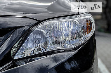 Седан Toyota Corolla 2011 в 