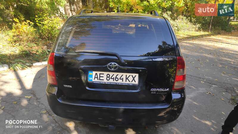 Універсал Toyota Corolla 2004 в Дніпрі