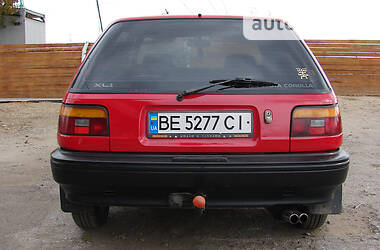 Хетчбек Toyota Corolla 1987 в 