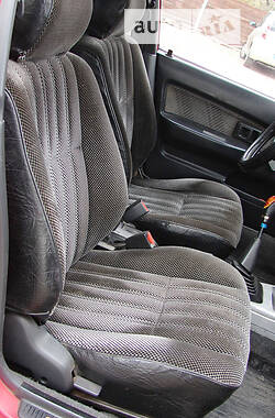 Хетчбек Toyota Corolla 1987 в 