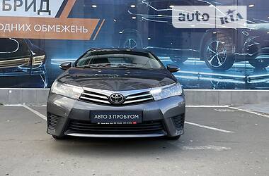 Седан Toyota Corolla 2015 в Одесі