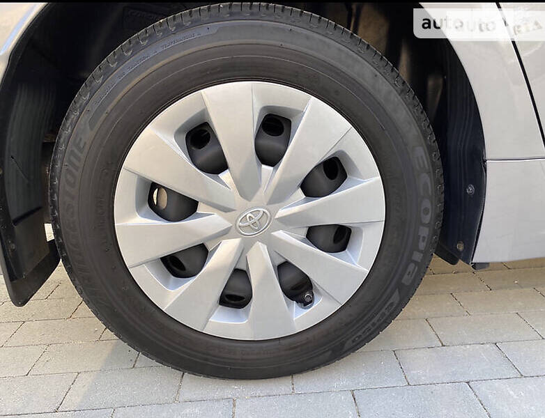 Седан Toyota Corolla 2019 в Львове
