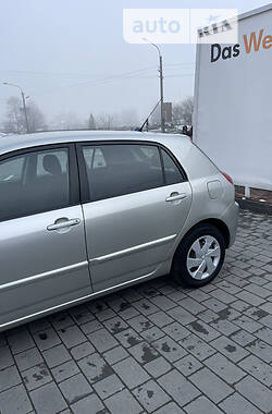 Хетчбек Toyota Corolla 2005 в Івано-Франківську