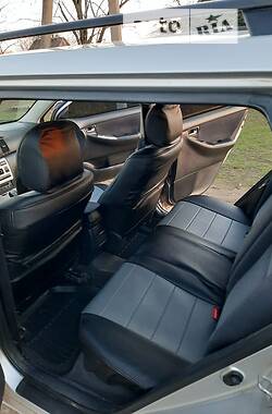 Универсал Toyota Corolla 2003 в 