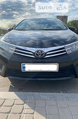 Седан Toyota Corolla 2013 в Запорожье