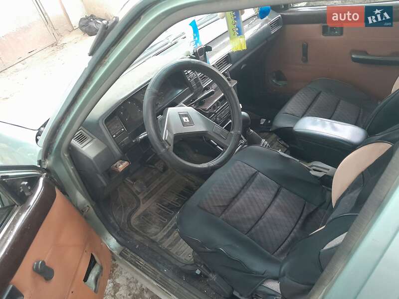 Хэтчбек Toyota Corolla 1988 в Березовке