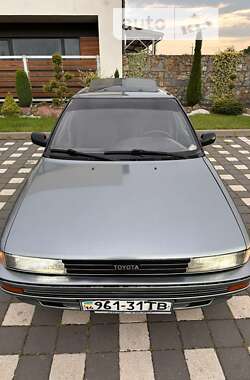 Хетчбек Toyota Corolla 1989 в 